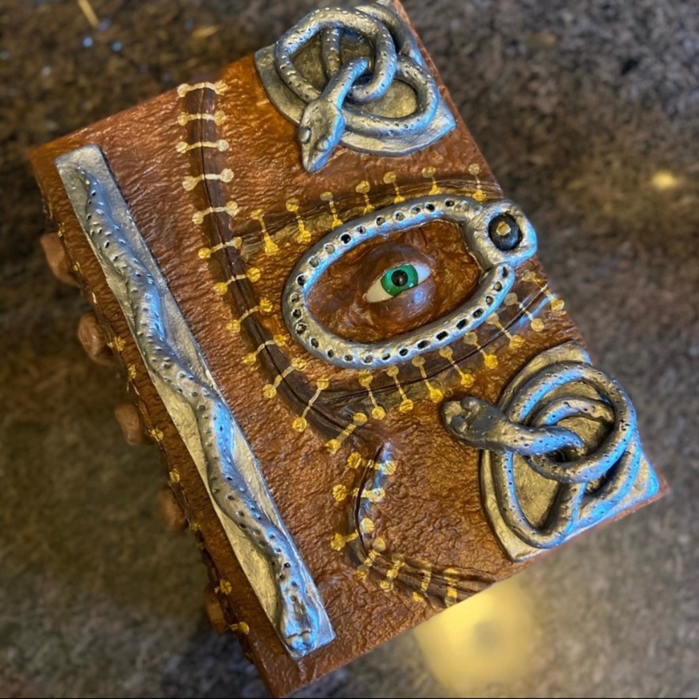 Hocus Pocus Spell book - (Small)
